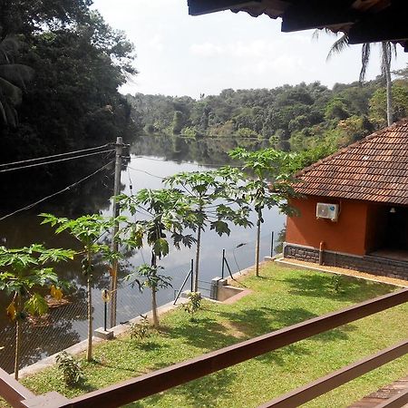 7Th Heaven Resorts Kochi Kültér fotó